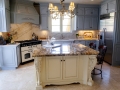 Qurtzite kitchen counter tops.jpg
